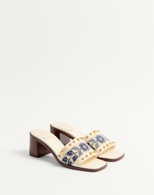 Valentino SANDALIA SIN TALÓN COUNTY DE CUERO DE BECERRO CON BORDADO DE UVAS Y TACÓN DE 60 MM