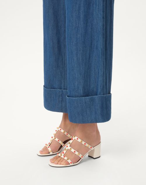 Valentino SANDALIA SIN TALÓN ROCKSTUD DE CUERO DE BECERRO CON CABUJONES Y TACÓN DE 60 MM