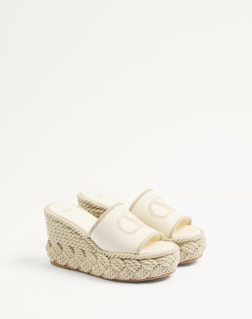 Valentino SANDALIA SIN TALÓN VLOGO DE CUERO NAPA CON TACÓN EN CUÑA DE PAÑO DE SEDA DE 100 MM