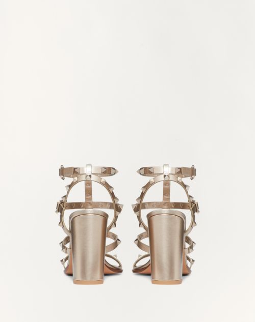 Valentino SANDALIAS ROCKSTUD DE PIEL DE BECERRO METALIZADA CON TIRAS Y TACÓN DE 90MM