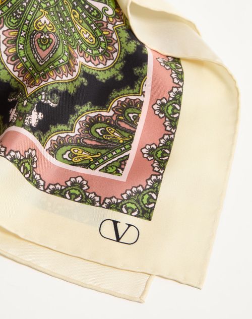 Valentino CHALINA DE CACHEMIRA DE SEDA