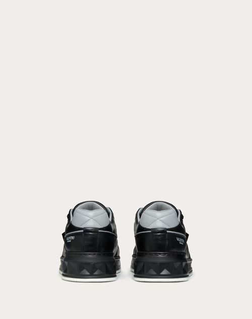 Valentino SNEAKERS BAJAS ONE STUD DE NAPA