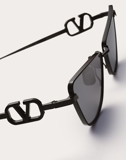 Valentino VLOGO SIGN MARCO ESTILO OJO DE GATO DE TITANIO