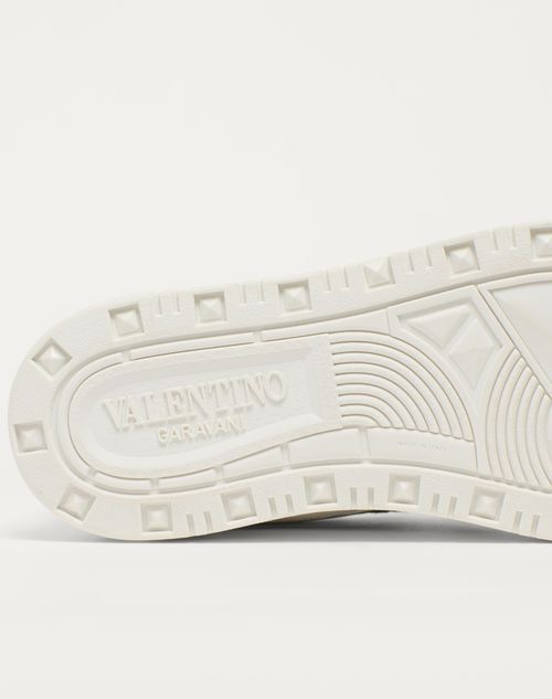 Valentino ZAPATILLA DE CAÑA BAJA FREEDOTS DE CUERO DE BECERRO Y TELA