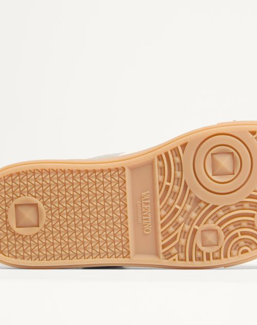 Valentino ZAPATILLA DEPORTIVA UPVILLAGE DE CUERO DE BECERRO LAMINADO CON BANDA DE CUERO NAPA DE BECERRO