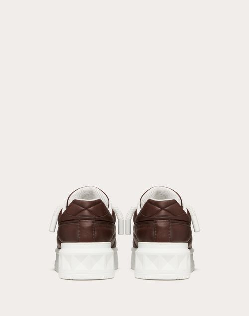 Valentino ZAPATILLAS DEPORTIVAS ONE STUD XL DE CAÑA BAJA HECHAS EN CUERO DE BECERRO Y NAILON BRILLOSO