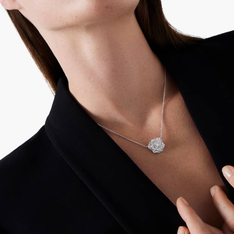Piaget Piaget Rose pendant