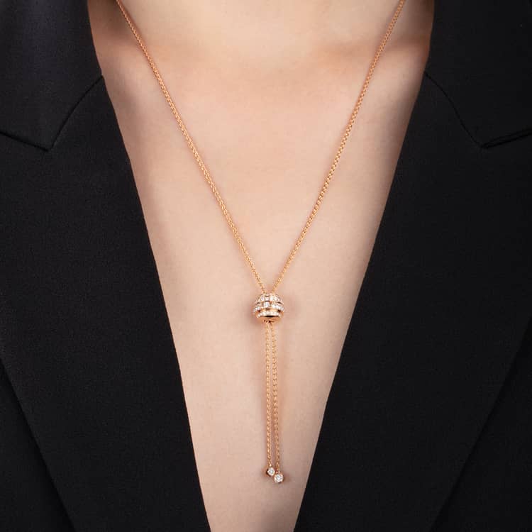 Piaget Possession Pendant