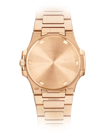 Patek Philippe 7010/1R - Nautilus Cuarzo