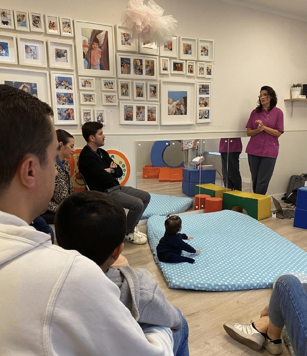 Mimub El Centre Dental Francesc Macià y la Guardería Happy Way Unen Fuerzas en el Programa Pequeñas Sonrisas