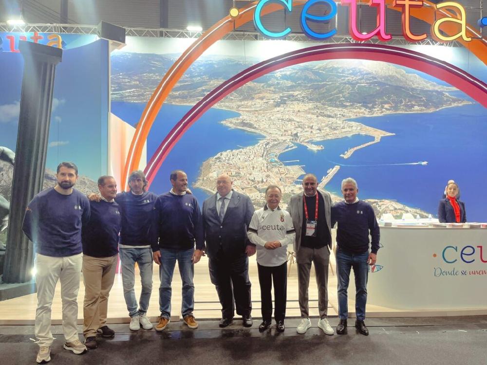 Mimub Las Leyendas de la Selección Española de Fútbol Respaldan el Destino Ceuta en FITUR