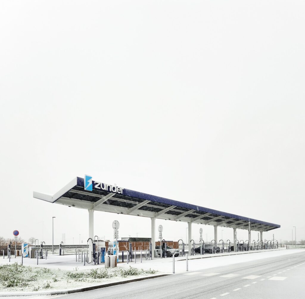 Mimub Zunder Cierra el Año como el Mejor Operador de Carga en España y se Consolida como Líder en Puntos Ultrarrápidos en 2024