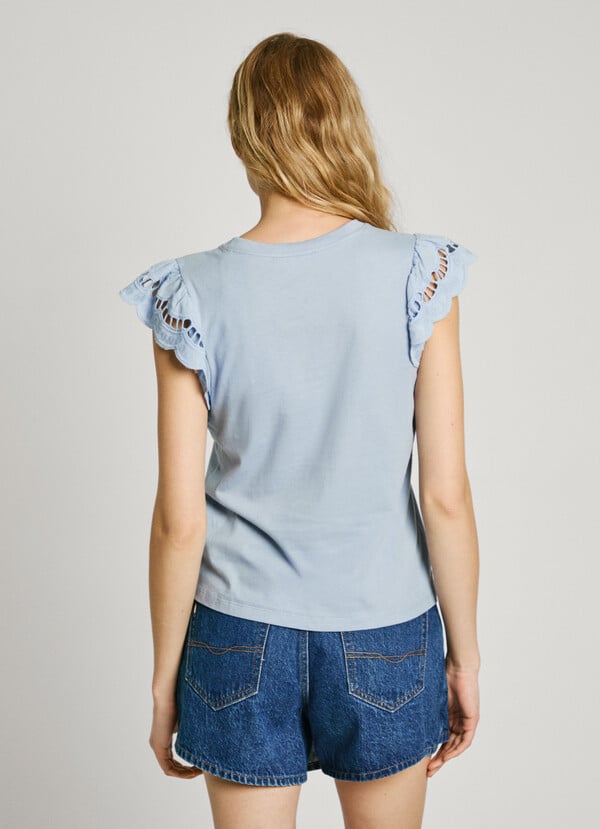 Pepe Jeans Camiseta Con Mangas Bordadas