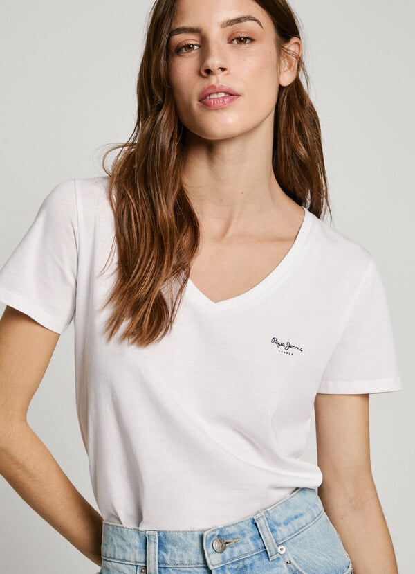 Pepe Jeans camiseta cuello pico logo estampado