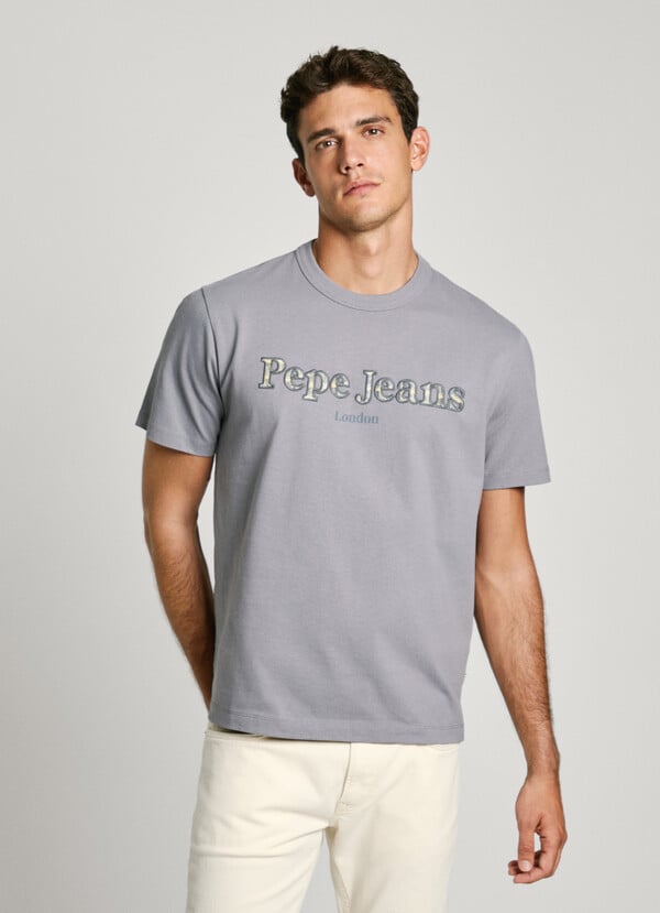 Pepe Jeans camiseta logo con parches fit regular