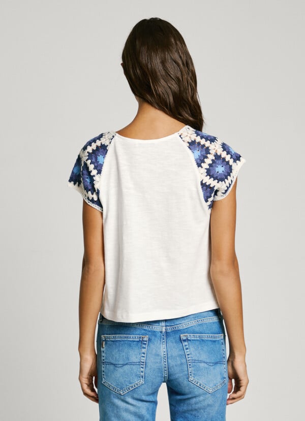 Pepe Jeans Camiseta Manga Ranglán En Crochet