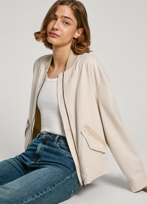 Pepe Jeans chaqueta bomber de sarga