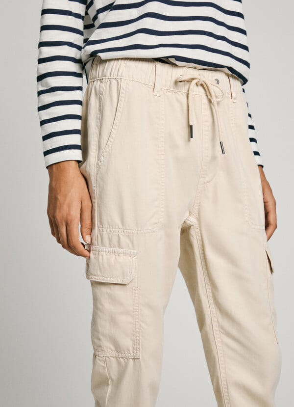 Pepe Jeans Pantalón Jogger Fit Slim