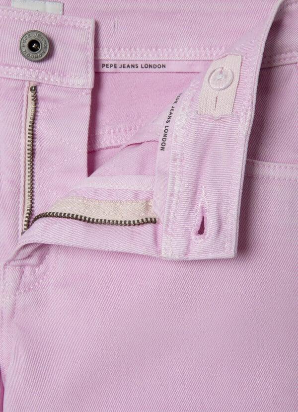 Pepe Jeans Shorts Sarga Teñido En Prenda