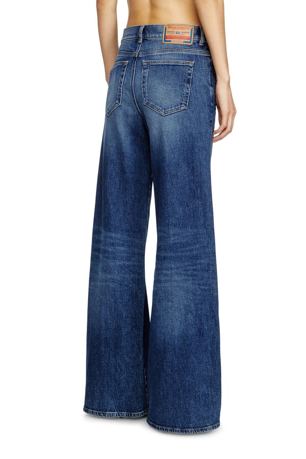Diesel Flare Jeans 1978 D-akemi 09l21