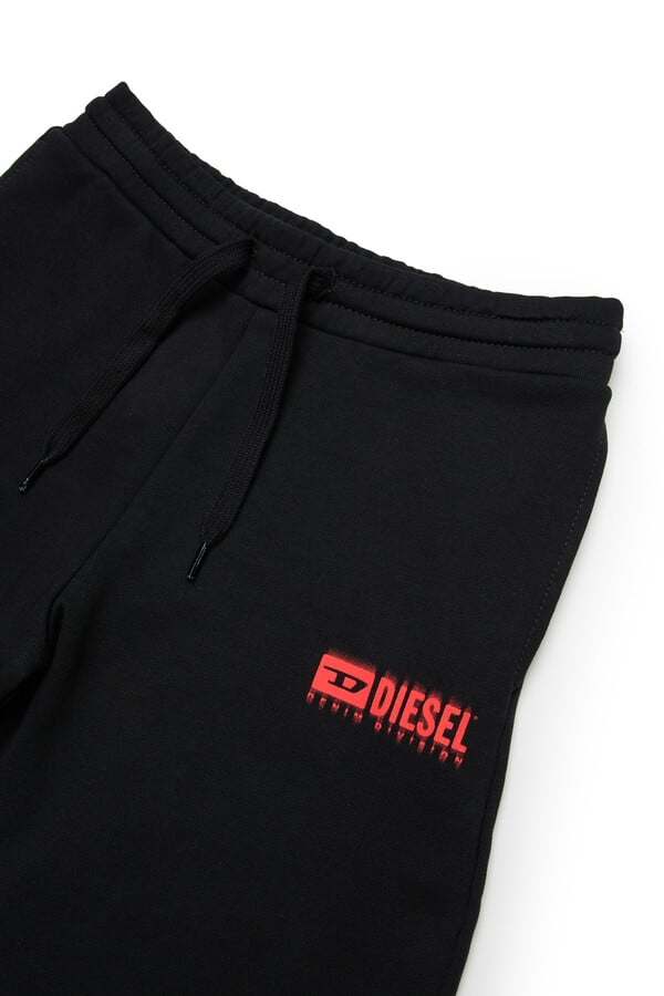 Diesel Pbaseshort