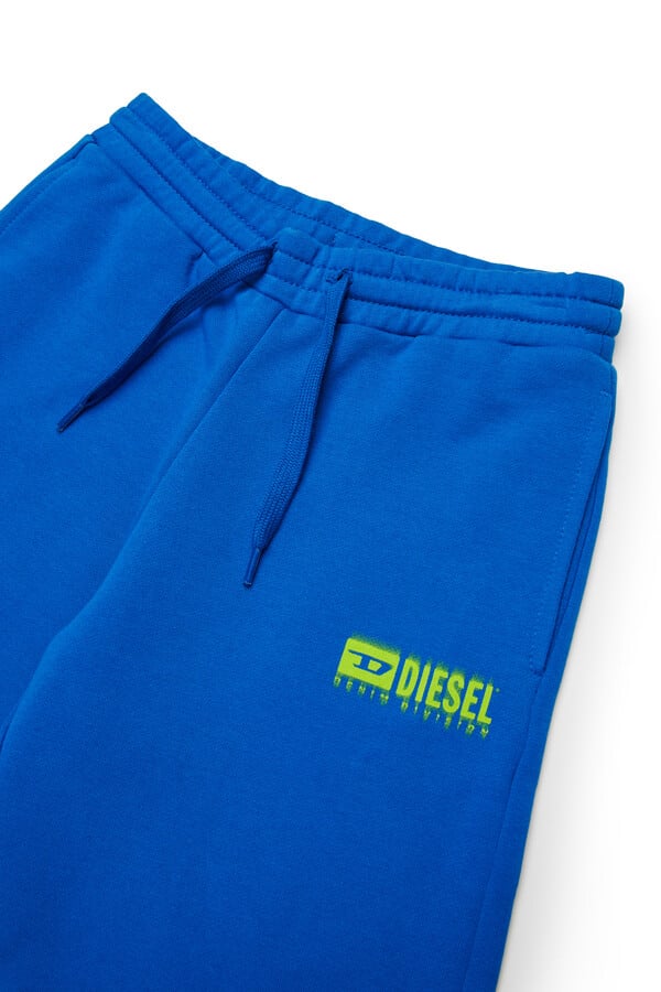 Diesel Pbaseshort