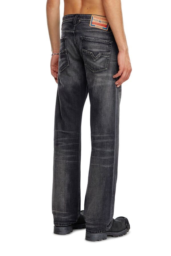 Diesel Regular Jeans 1985 Larkee 09j65