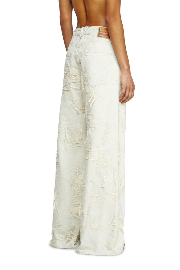 Diesel Relaxed Jeans 1996 D-sire 09m40