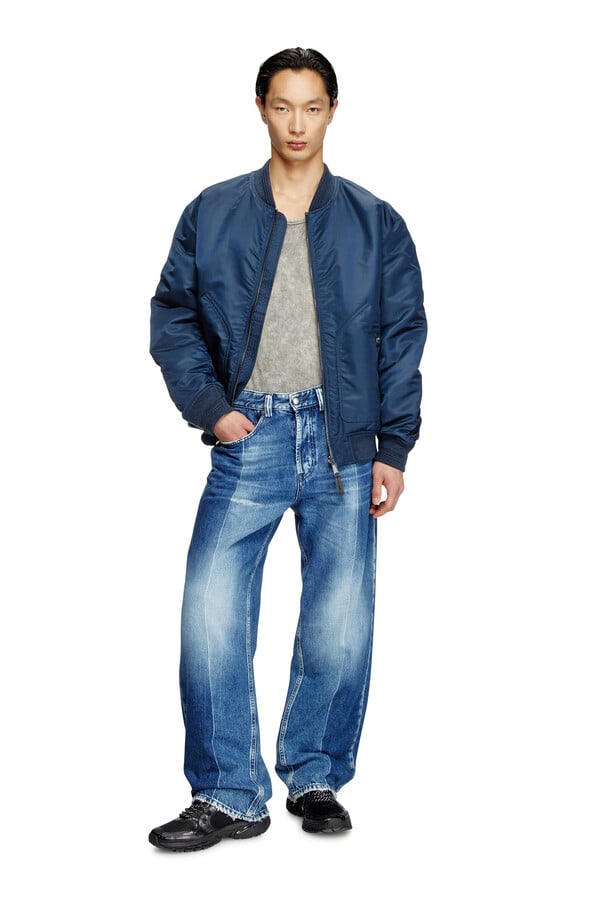 Diesel relaxed jeans 2001 d-macro 09l48