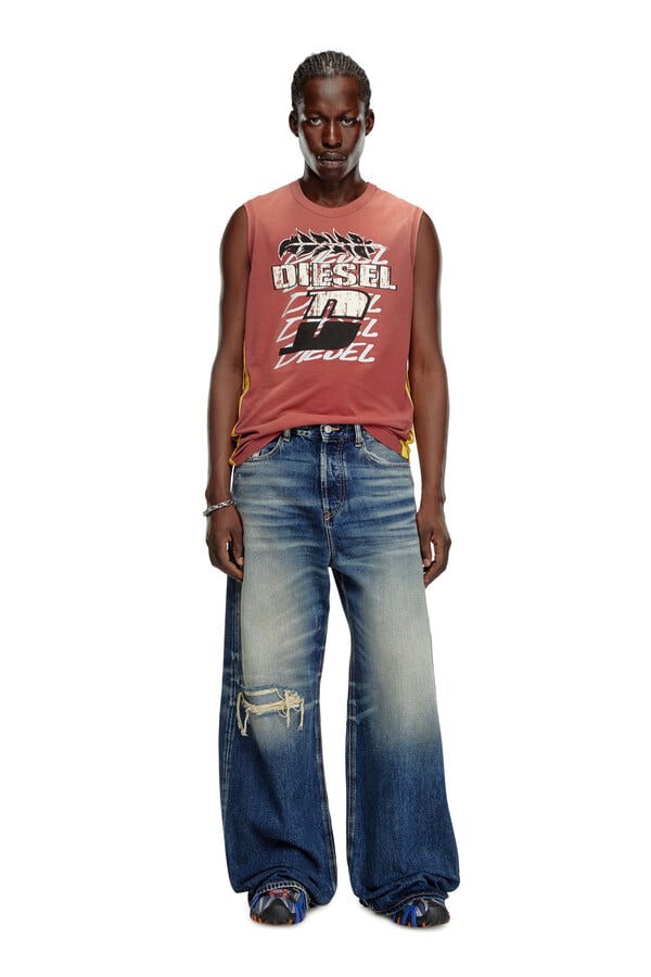Diesel relaxed jeans d-rise 09j95