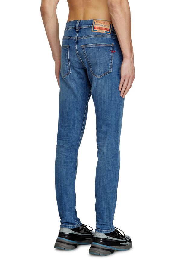 Diesel Slim Jeans 2019 D-strukt 0kial