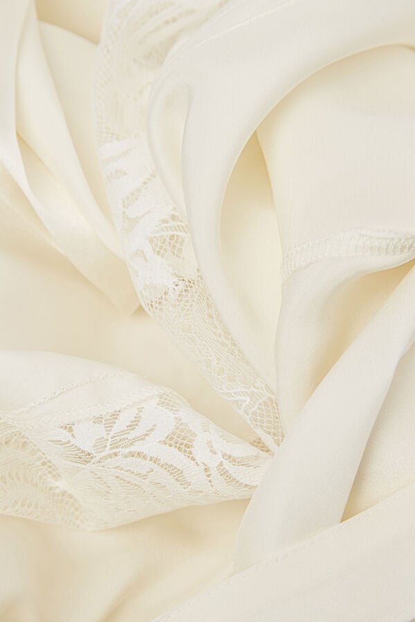 Intimissimi Bata Larga De Seda The Simplest Pleasures