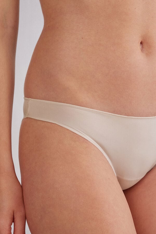 Intimissimi Braguita de Talle Bajo en Microfibra Ultraligera