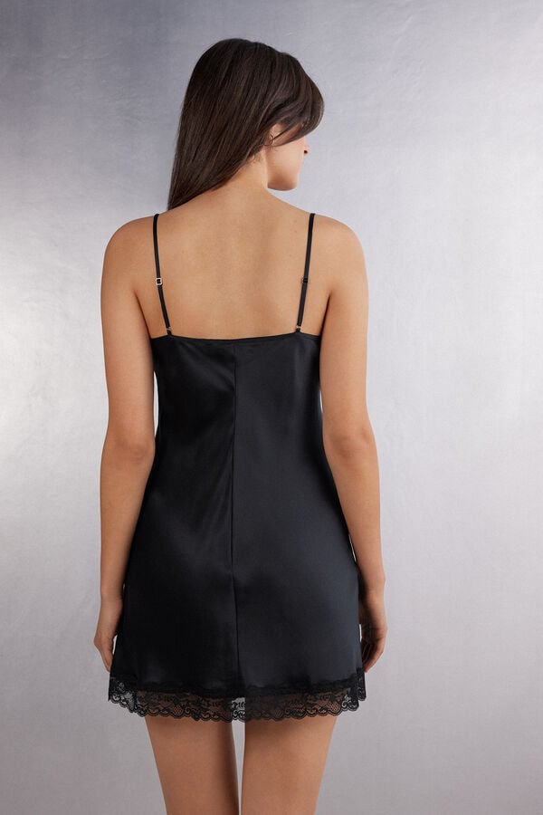 Intimissimi Enagua De Seda Y Aplicaciones De Encaje