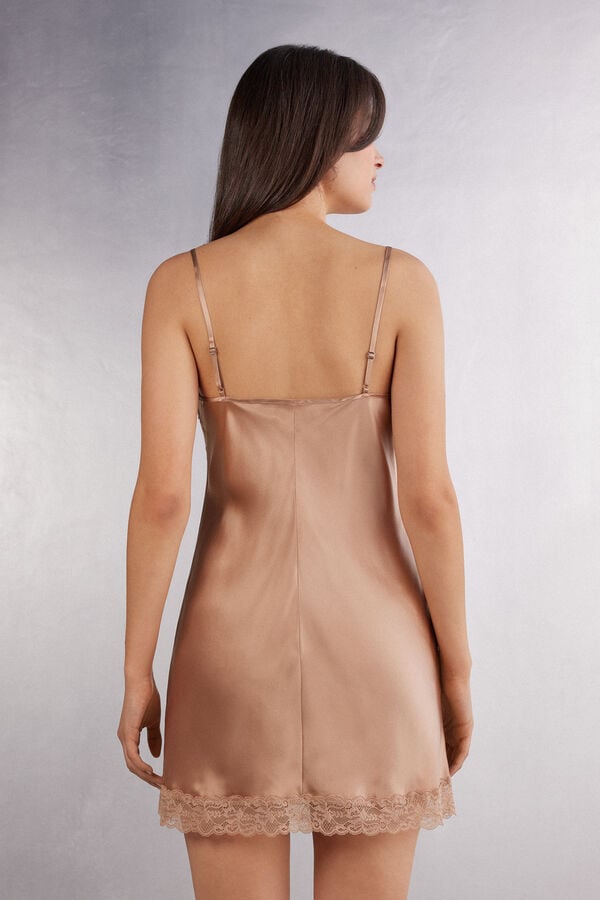 Intimissimi Enagua De Seda Y Aplicaciones De Encaje