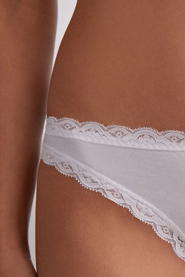 Intimissimi Brasileña de Algodón y Encaje