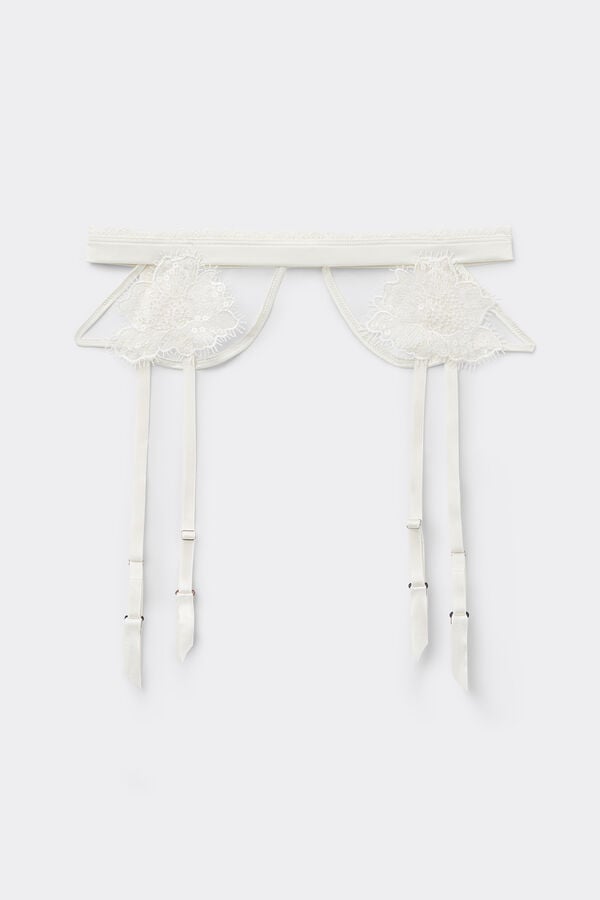 Intimissimi Liguero Glisten In The Light