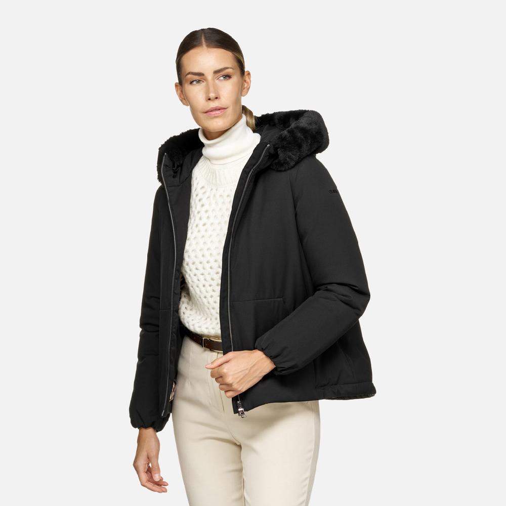 Geox Diamond Mujer W4628XT3051F9000 Parka Corta
