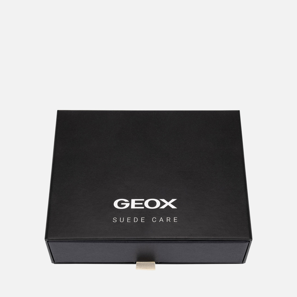 Geox kit específico para el cuidado de los productos de gamuza PYGSUE90000CXXXX Kit limpieza zapatos