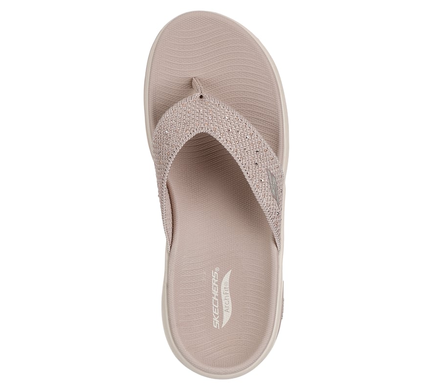 Skechers GO WALK Arch Fit 2.0 Sandal - Claire