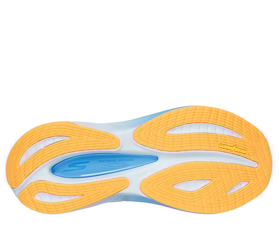 Skechers Max Cushioning Propulsion