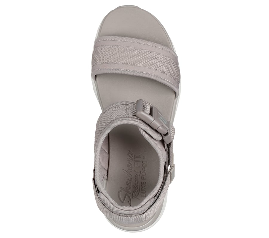 Skechers Relaxed Fit: D'Lux Walker - Daily Outing