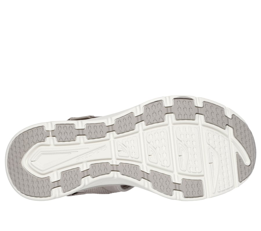 Skechers Relaxed Fit: D'Lux Walker - Daily Outing