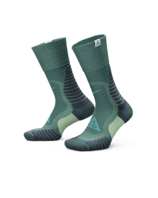 Nike Nike ACGCalcetines largos acolchados para el aire libre