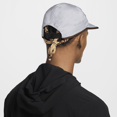 Nike Nike Dri-FIT FlyGorra Sin Estructura Con Logotipo Swoosh