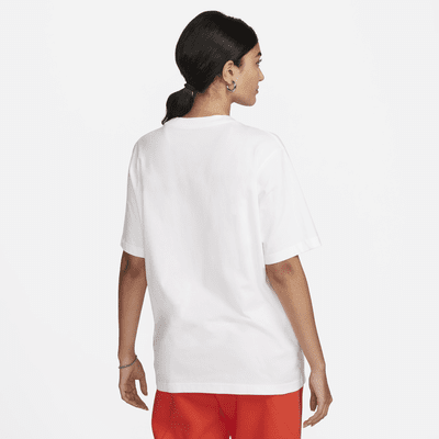 Nike Nike Sportswear EssentialCamiseta - Mujer