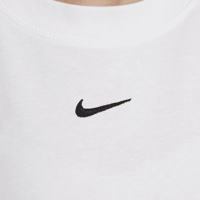 Nike Nike Sportswear EssentialCamiseta - Mujer