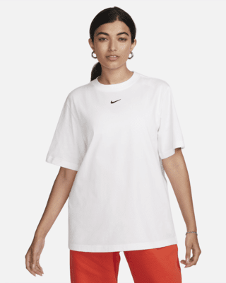 Nike Nike Sportswear EssentialCamiseta - Mujer