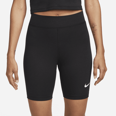 Nike Nike Sportswear ClassicPantalón Corto De Ciclismo De 20 cm Y Talle Alto - Mujer