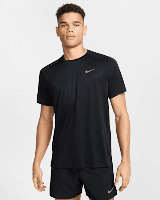 Nike Nike StrideCamiseta de running Dri-FIT ADV de manga corta - Hombre
